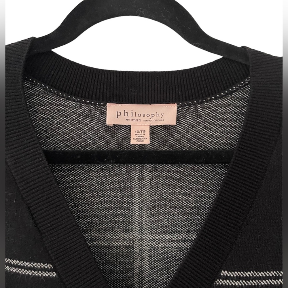 Women’s Philosophy Sweater In Size 1X - Picture 3 of 6